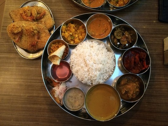 These 6 Places In Goa Are Serving Best Seafood Thalis Under Rs 350